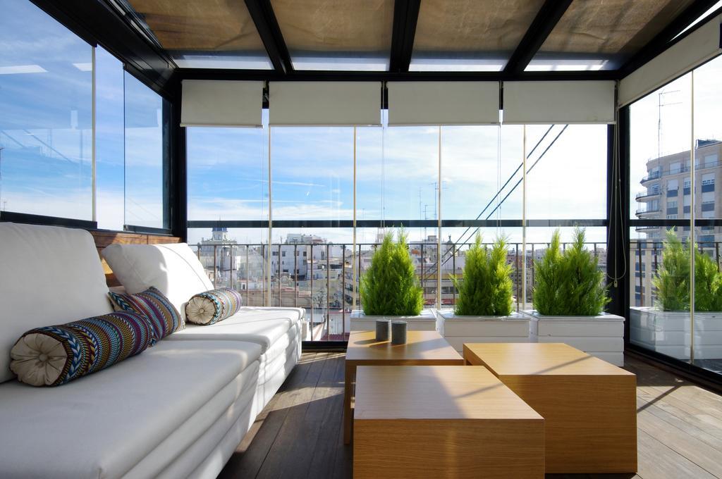 Vivaldi Penthouse Ayuntamiento Apartment Валенсия Стая снимка